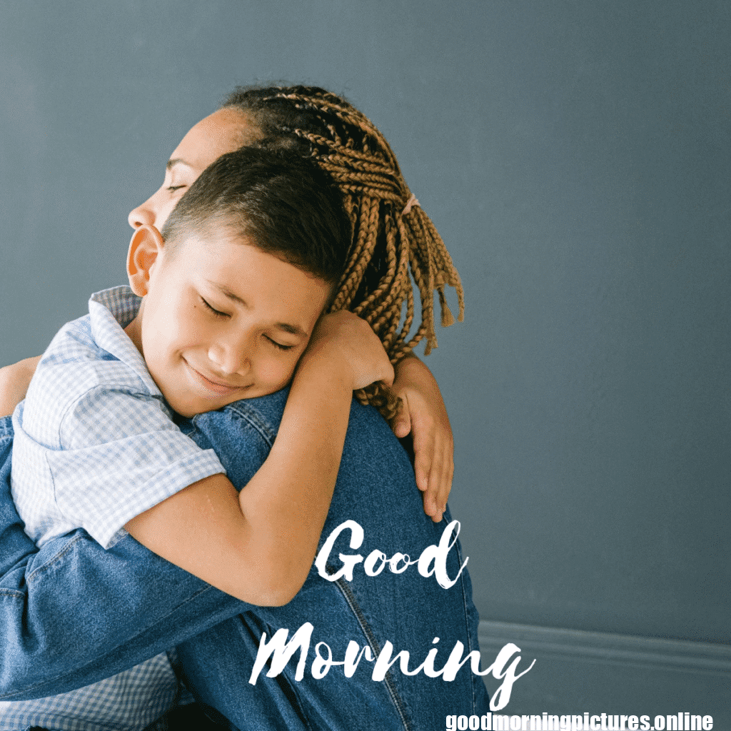 30+ Hugging Good Morning Images for satisfaction in life 17 Couple Hug Good Morning Pictures